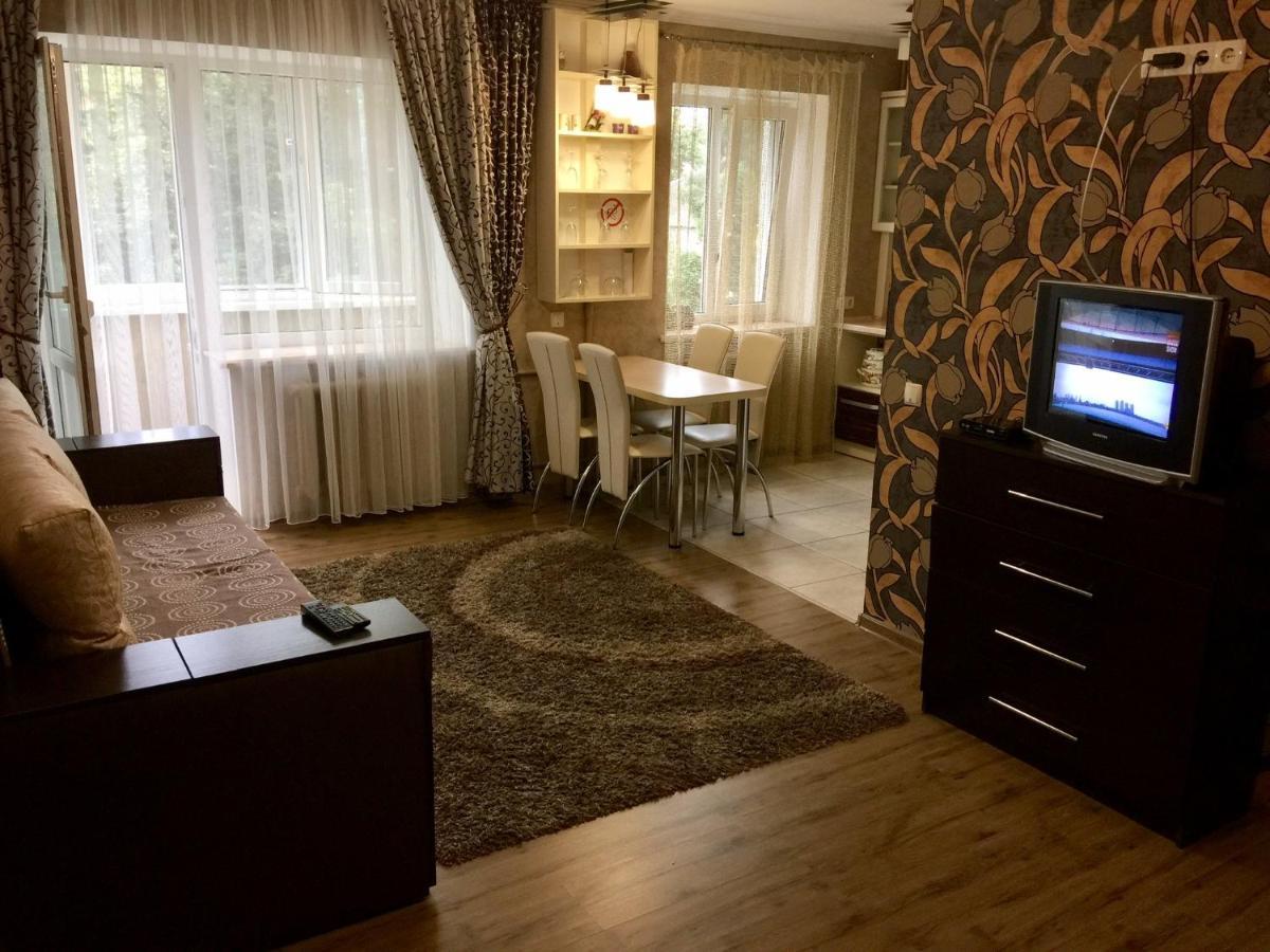 Апартаменти Chernihiv Exterior foto